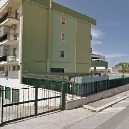 Suite Da Nonno Luigi 100 Metri Dal Mare Giovinazzo Exterior photo